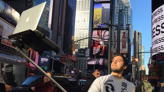 selfie stick mac book 1