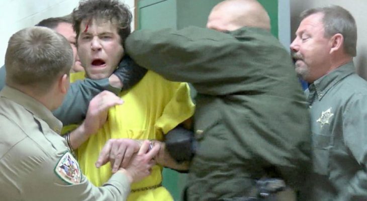 etudiant-coup-tete-policier